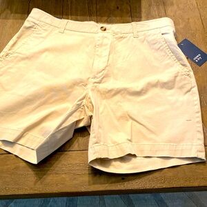 Crown and Ivy Men’s shorts. Size 38